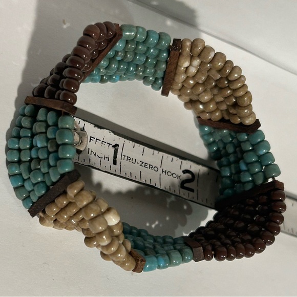 Intricate Brown and Green Beaded Bracelet - Picture 9 of 9